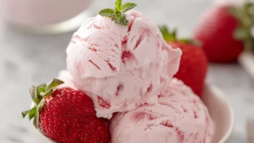 Strawberry Cottage Cheese Ice Cream
