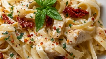 Fettuccine Alfredo with Chicken and Sundried Tomatoes