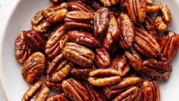 Easy Maple Candied Pecans