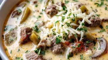 Creamy Philly Cheese Steak Soup