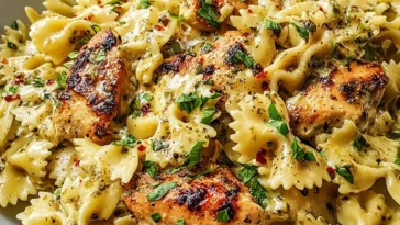 Mozzarella Garlic Butter Chicken Bowties in Cheesy Cream