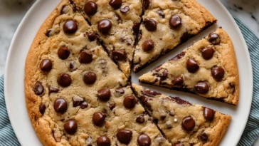 Giant Chocolate Chip Cookie