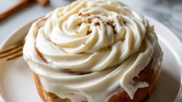 Cinnamon Roll Frosting Cream Cheese