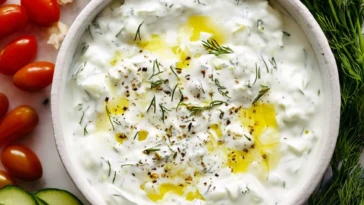 Easy Authentic Tzatziki Sauce