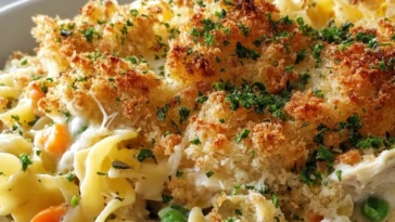 Easy Chicken Noodle Casserole