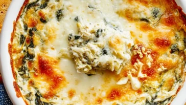 Hot Spinach Artichoke Dip