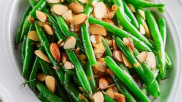 Classic Green Beans Almondine